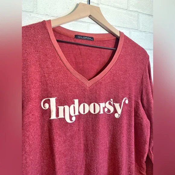 New Soft Wildfox Burgundy “Indoorsy” V-Neck Sweater Jumper M - Picture 4 of 8